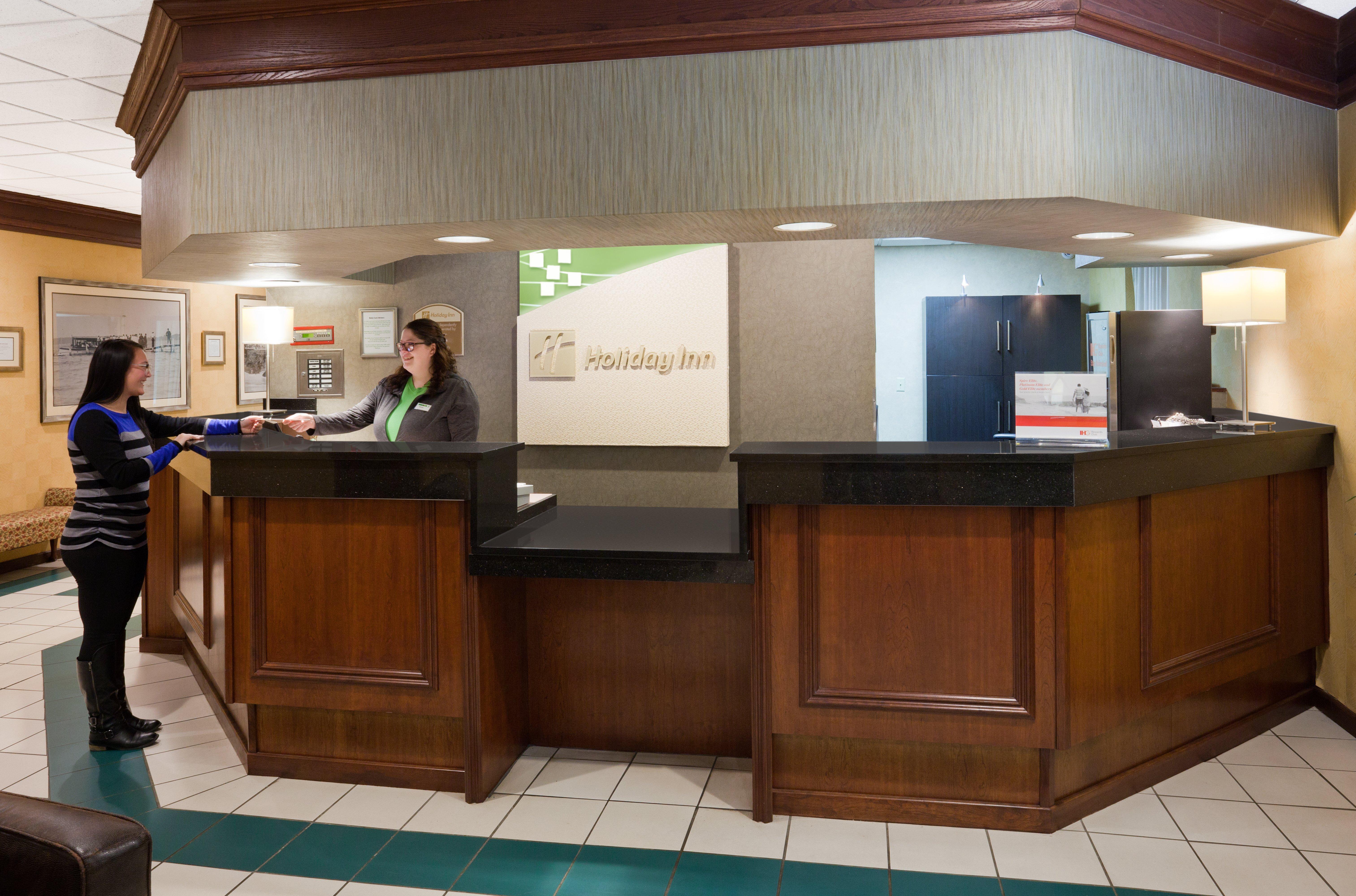 Best Western Fairmont Exterior photo