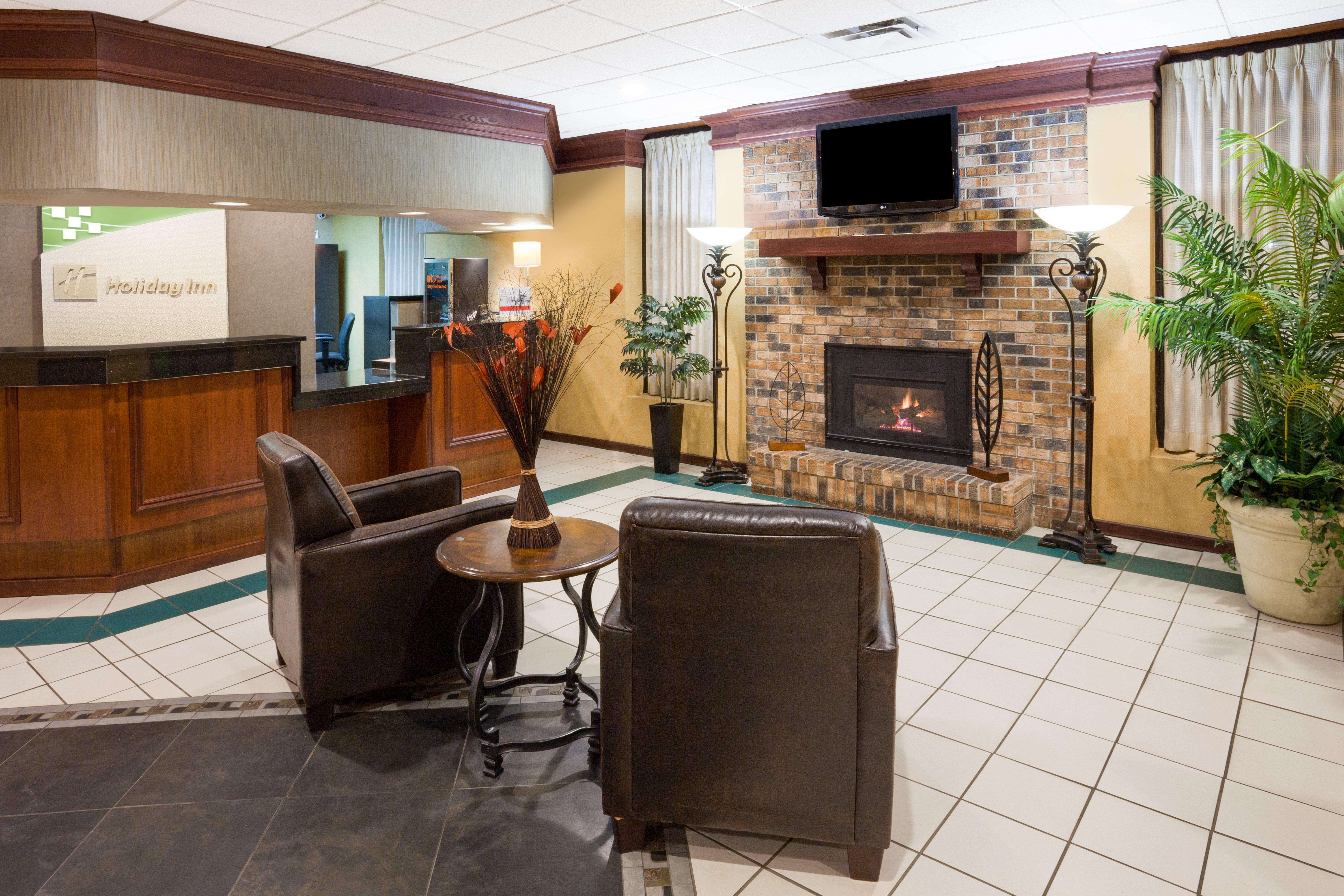 Best Western Fairmont Exterior photo